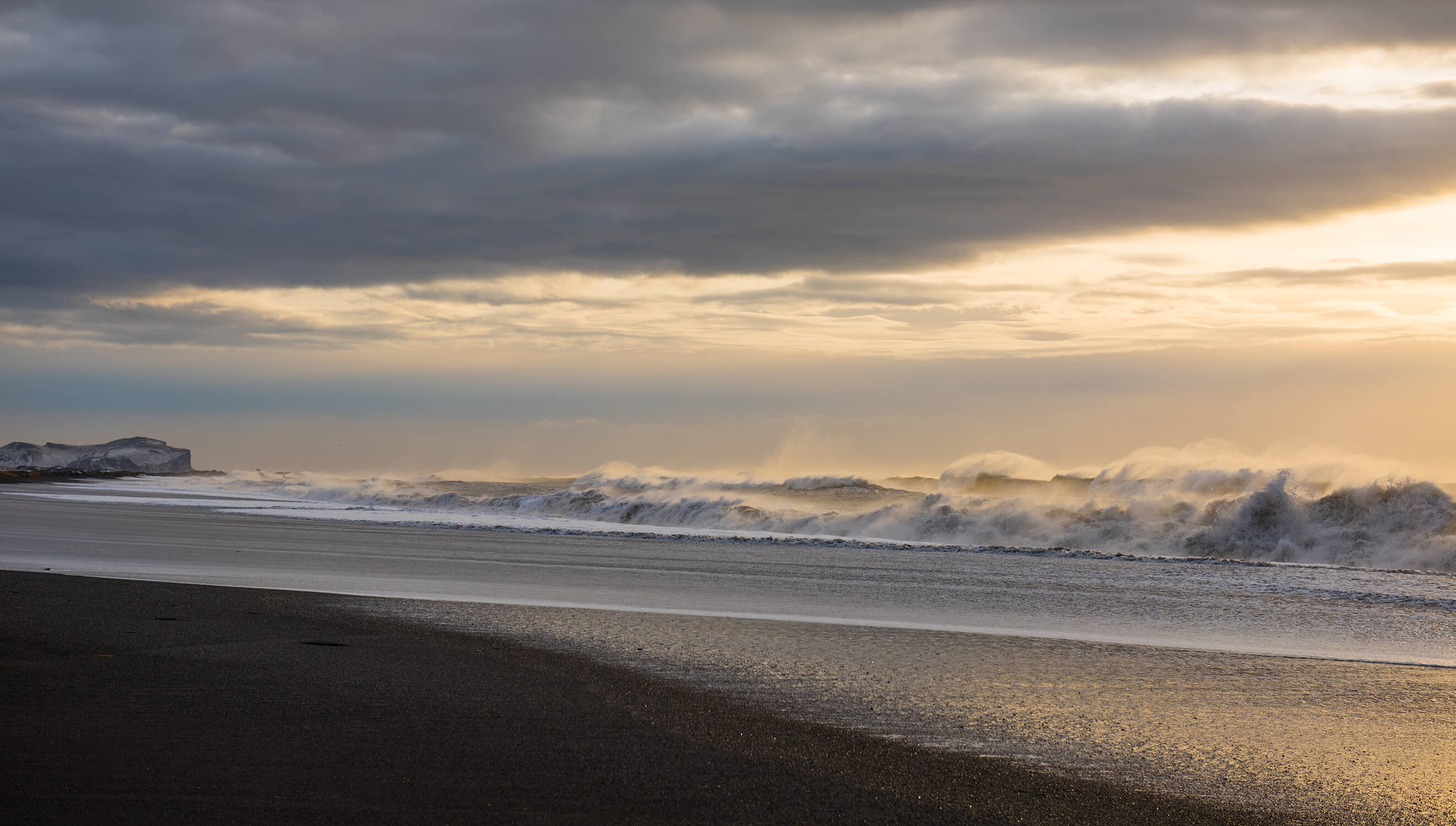 Strand bij Vik 2